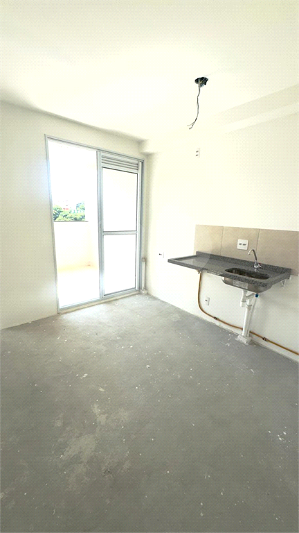 Apartamento 2 dorms , com sacada, lazer total Metro Parada Inglesa