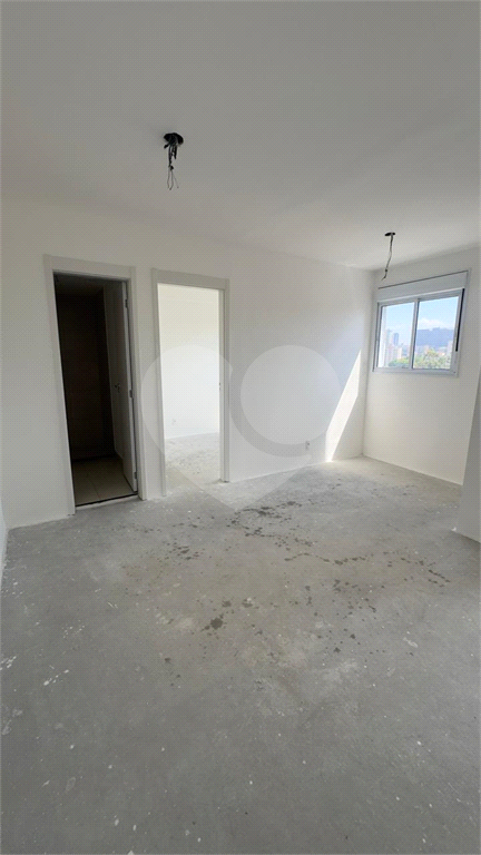 Apartamento 2 dorms , com sacada, lazer total Metro Parada Inglesa