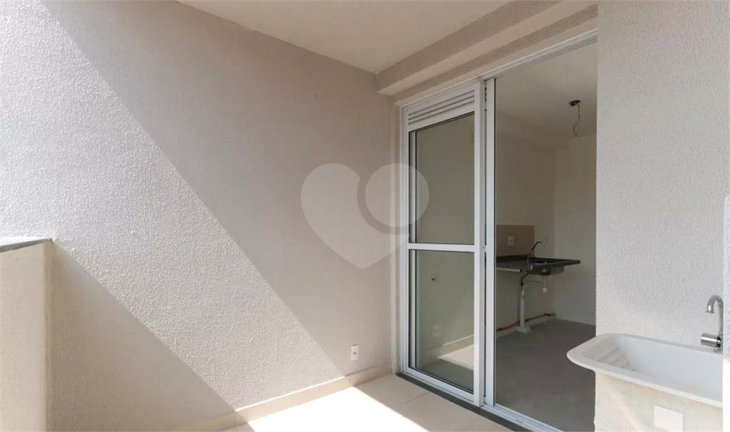 Apartamento 2 dorms , com sacada, lazer total Metro Parada Inglesa