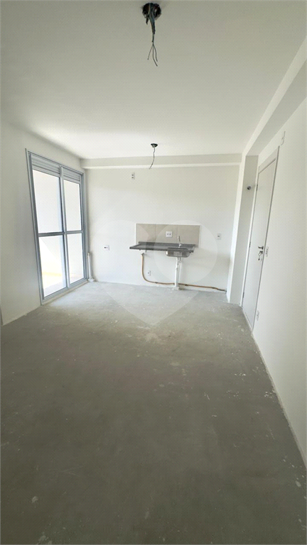 Apartamento 2 dorms , com sacada, lazer total Metro Parada Inglesa