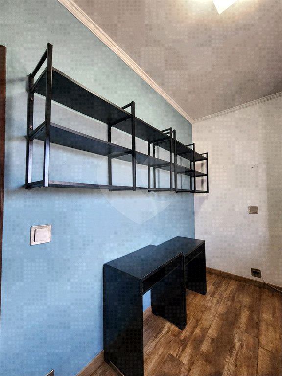 VENDE.SE :SOBRADO AMPLO E COMPLETO P/VIVER E RECEBER BEM!!!