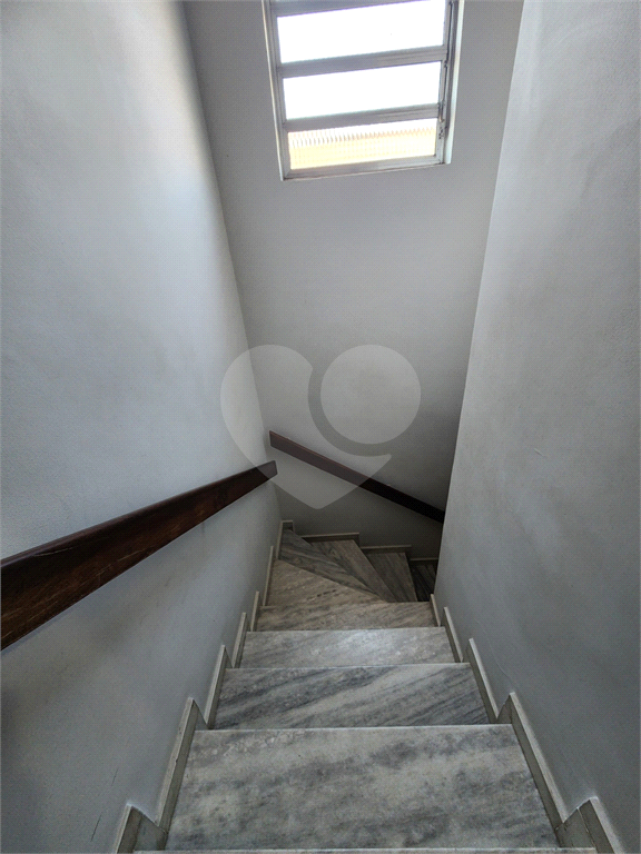 VENDE.SE :SOBRADO AMPLO E COMPLETO P/VIVER E RECEBER BEM!!!