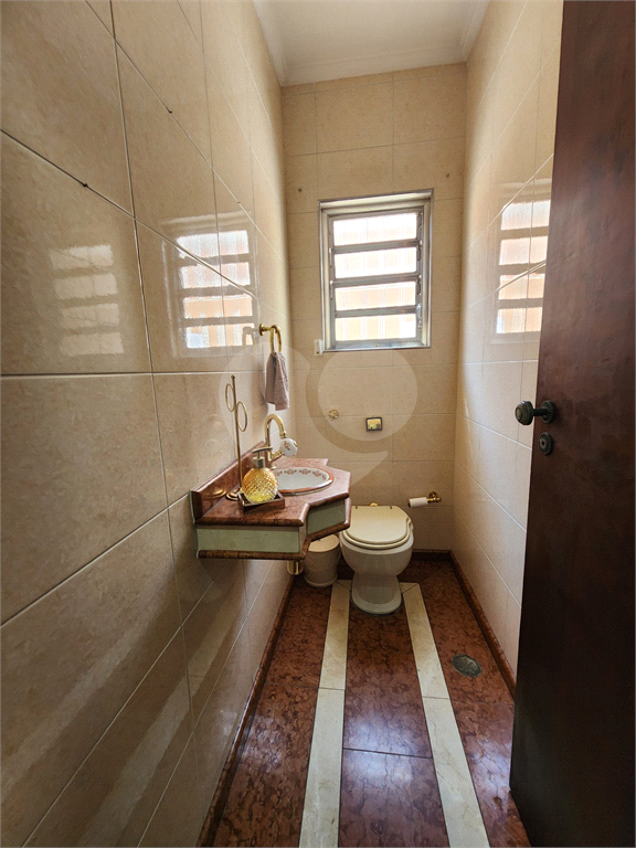 VENDE.SE :SOBRADO AMPLO E COMPLETO P/VIVER E RECEBER BEM!!!