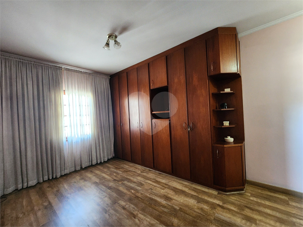 VENDE.SE :SOBRADO AMPLO E COMPLETO P/VIVER E RECEBER BEM!!!