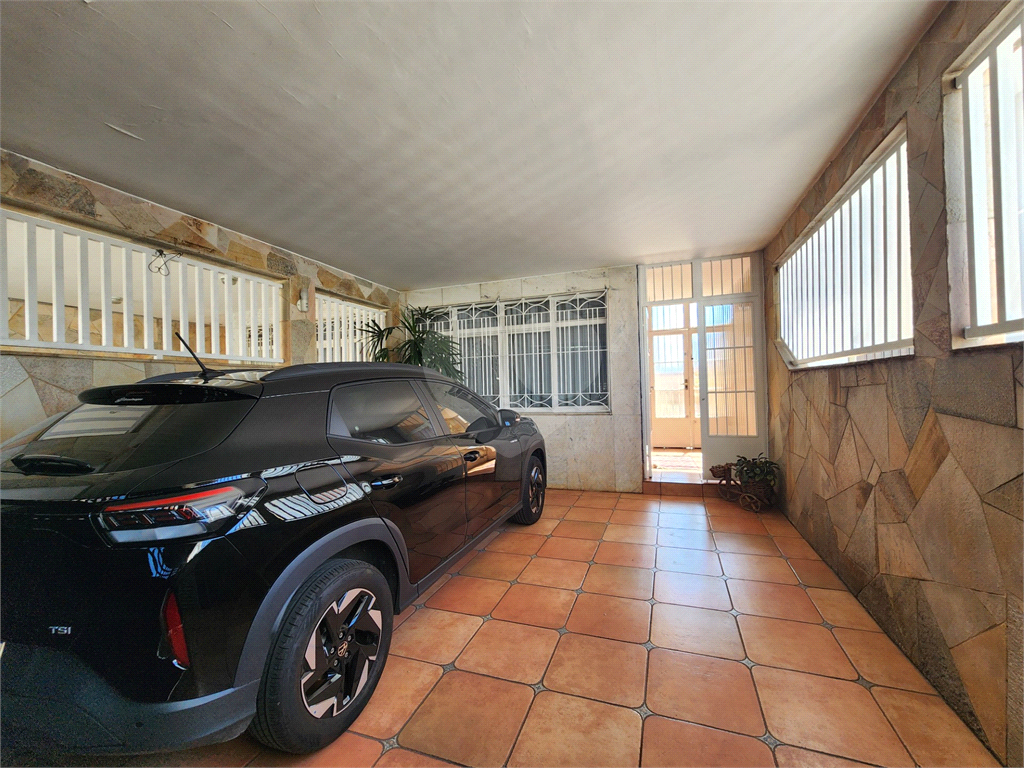 VENDE.SE :SOBRADO AMPLO E COMPLETO P/VIVER E RECEBER BEM!!!