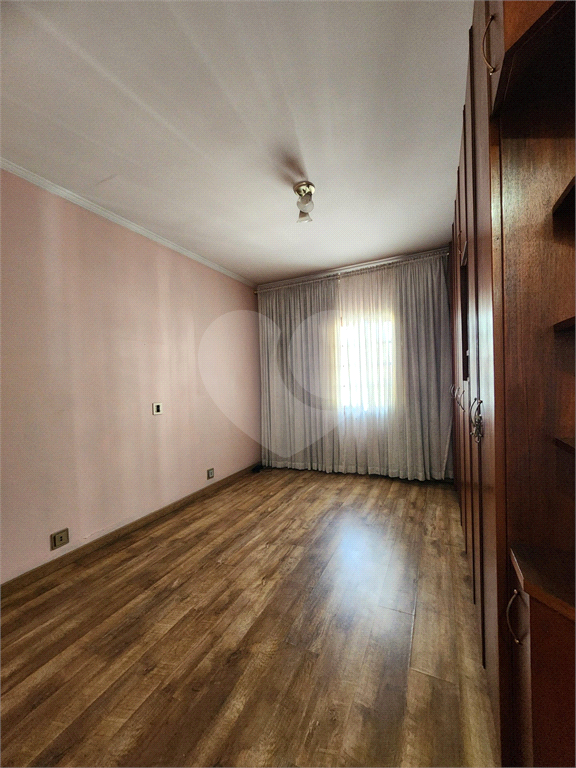 VENDE.SE :SOBRADO AMPLO E COMPLETO P/VIVER E RECEBER BEM!!!