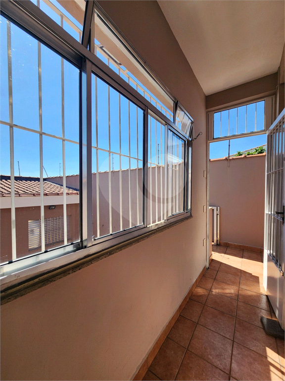 VENDE.SE :SOBRADO AMPLO E COMPLETO P/VIVER E RECEBER BEM!!!