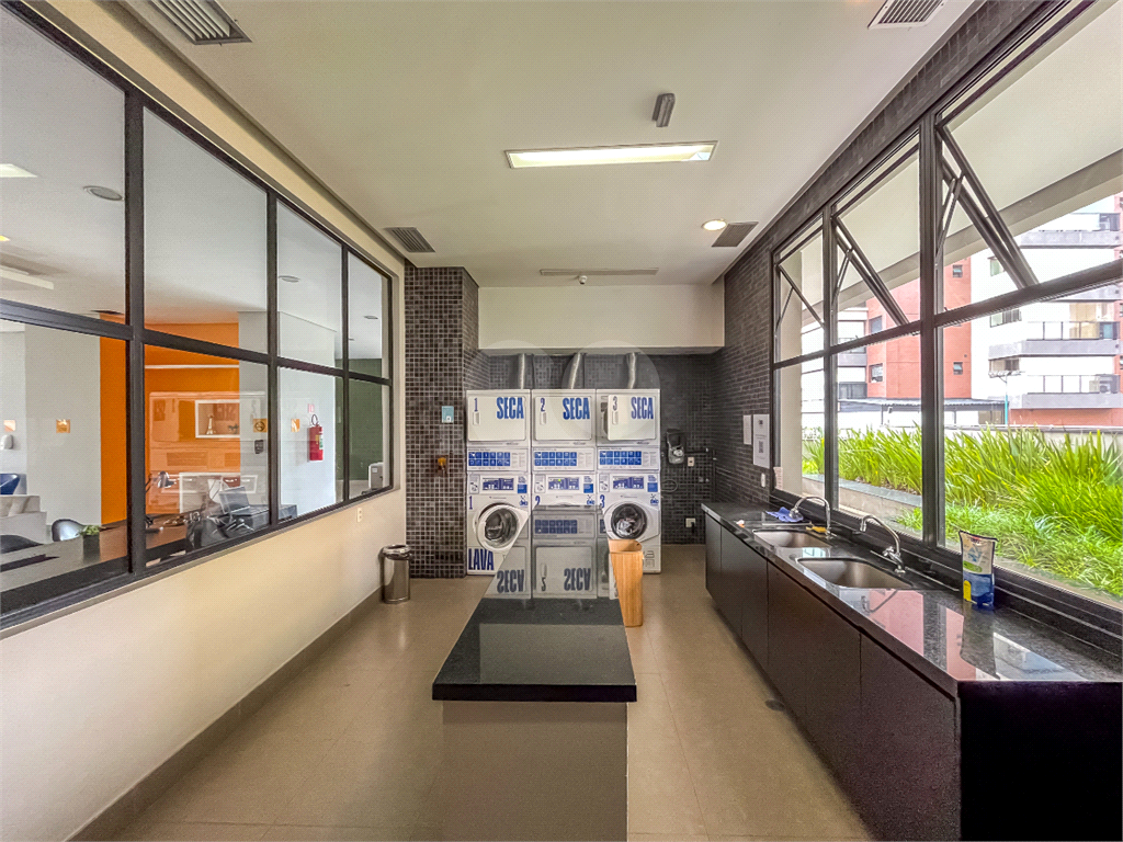 Apartamento Studio - Aclimação - Vila Mariana - 1 Quarto - Venda / Compra