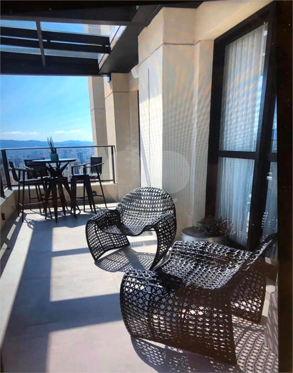 Cobertura duplex no melhor de Perdizes, alto padrão, 374,91m², toda reformada, 4 suítes, 5 vagas 