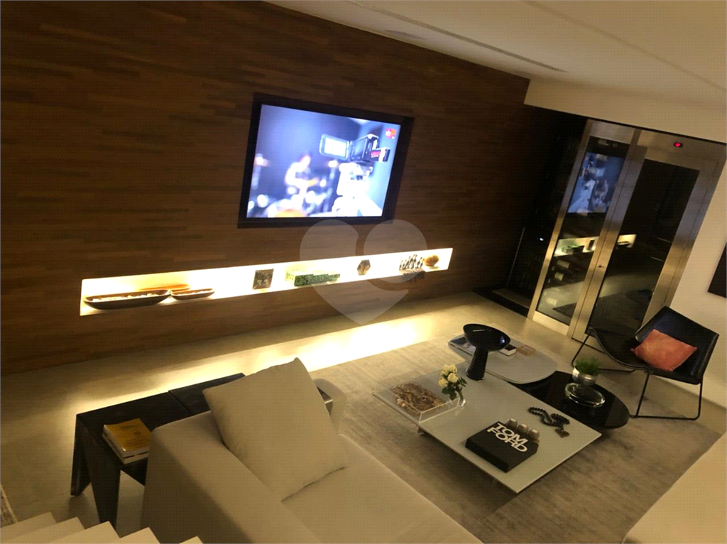 Cobertura duplex no melhor de Perdizes, alto padrão, 374,91m², toda reformada, 4 suítes, 5 vagas 