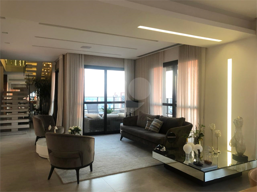 Cobertura duplex no melhor de Perdizes, alto padrão, 374,91m², toda reformada, 4 suítes, 5 vagas 