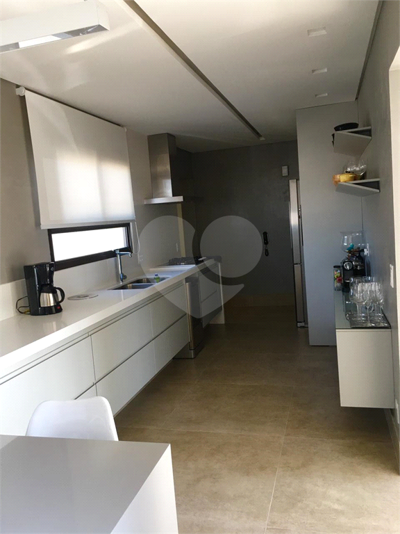 Cobertura duplex no melhor de Perdizes, alto padrão, 374,91m², toda reformada, 4 suítes, 5 vagas 