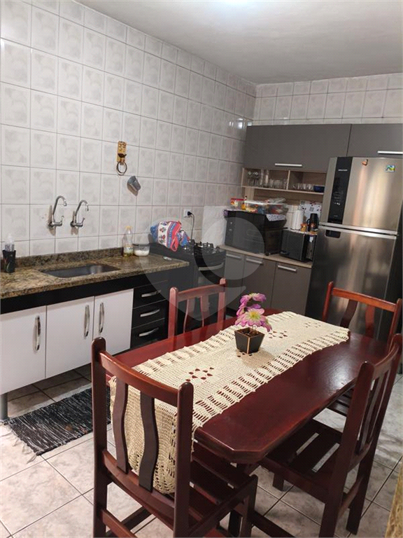 SOBRADO 5 ANDARES | 3 DORMS (2 SUÍTES) | + 1 RESIDÊNCIA | ÁREA DE FESTAS