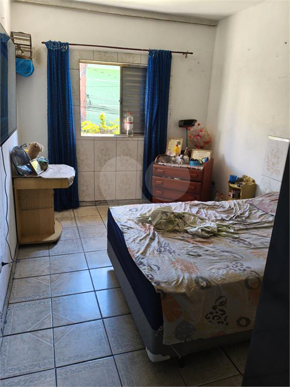 SOBRADO 5 ANDARES | 3 DORMS (2 SUÍTES) | + 1 RESIDÊNCIA | ÁREA DE FESTAS