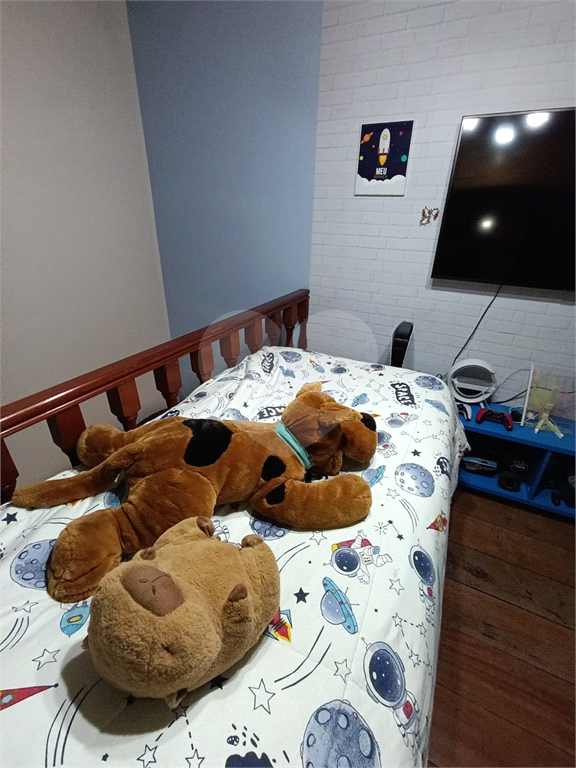 Sobrado com 4 dorms e 3 vagas no melhor da Vila Galvão