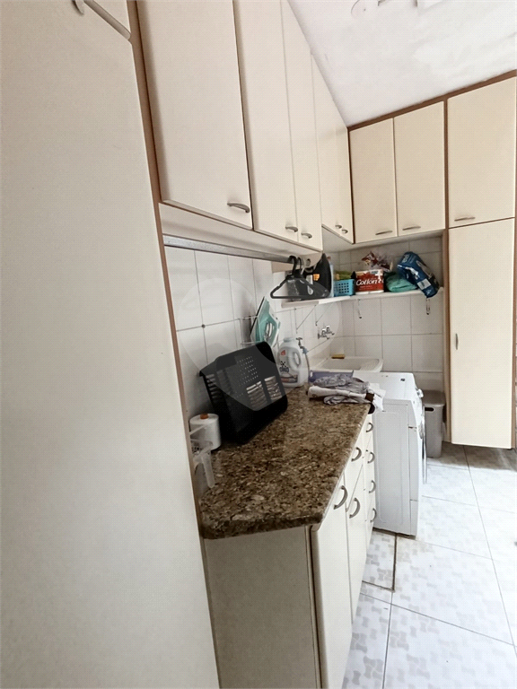 Sobrado com 4 dorms e 3 vagas no melhor da Vila Galvão