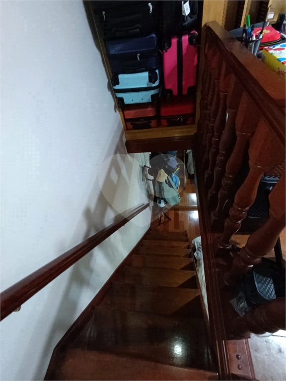 Sobrado com 4 dorms e 3 vagas no melhor da Vila Galvão