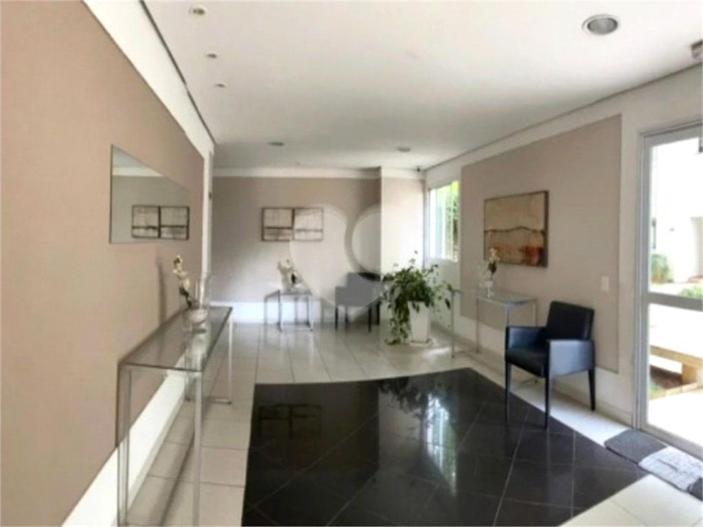 Apartamento c/2 dormitórios, 1 banheiro e Lazer completo á 150 metros do metrô Belém - Mobiliado pronto para morar.