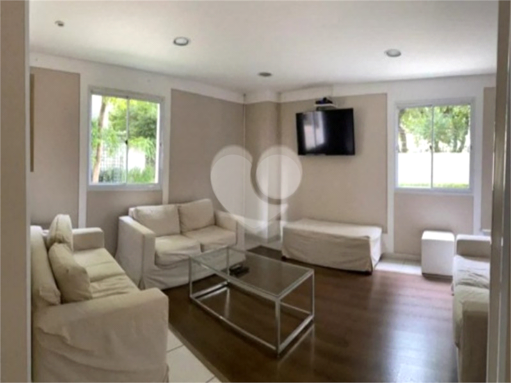 Apartamento c/2 dormitórios, 1 banheiro e Lazer completo á 150 metros do metrô Belém - Mobiliado pronto para morar.