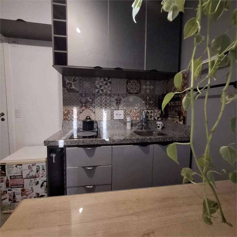 Apartamento c/2 dormitórios, 1 banheiro e Lazer completo á 150 metros do metrô Belém - Mobiliado pronto para morar.