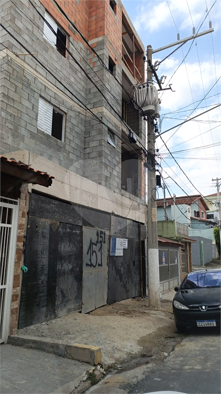 Excelente condomínio atrás do Hosp Presidente e a 400 metros do Trimais