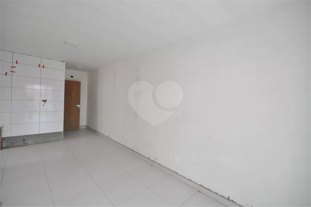 Excelente condomínio atrás do Hosp Presidente e a 400 metros do Trimais