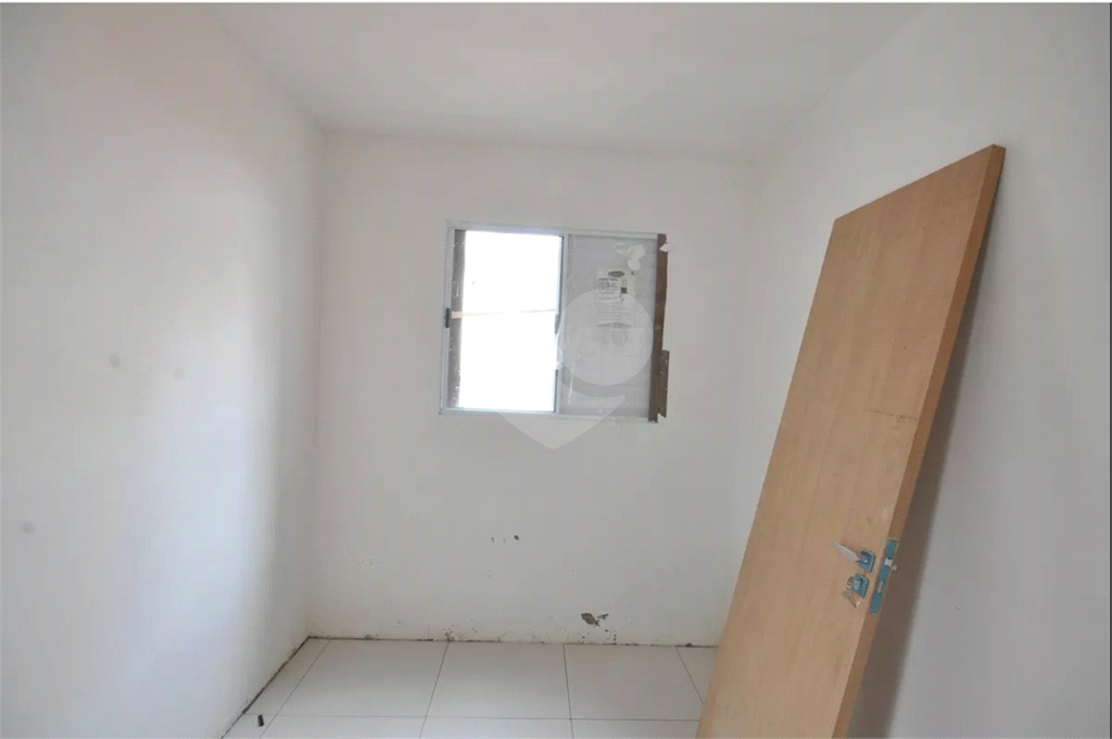 Excelente condomínio atrás do Hosp Presidente e a 400 metros do Trimais