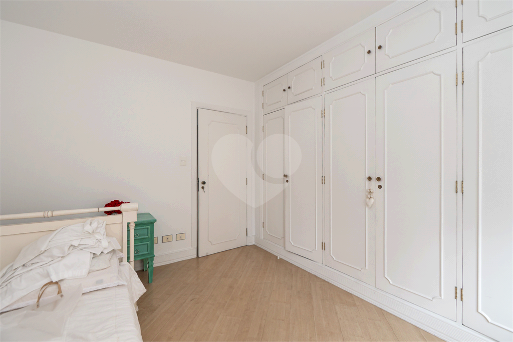 APARTAMENTO À VENDA JARDIM AMÉRICA - 3 QUARTOS - 2 VAGAS - 205M2