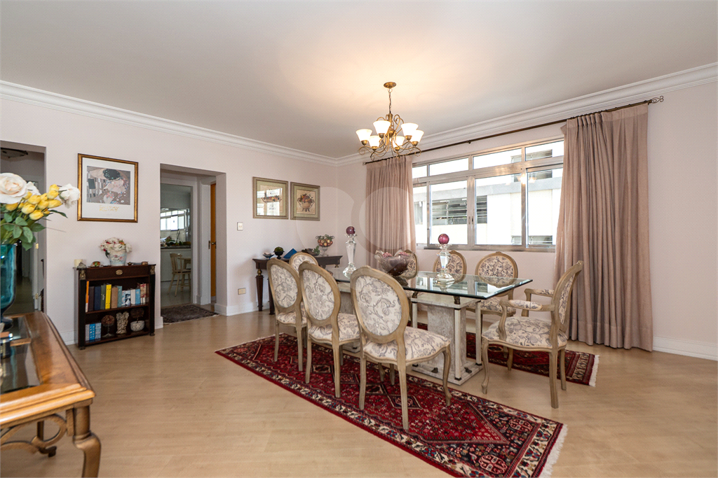 APARTAMENTO À VENDA JARDIM AMÉRICA - 3 QUARTOS - 2 VAGAS - 205M2