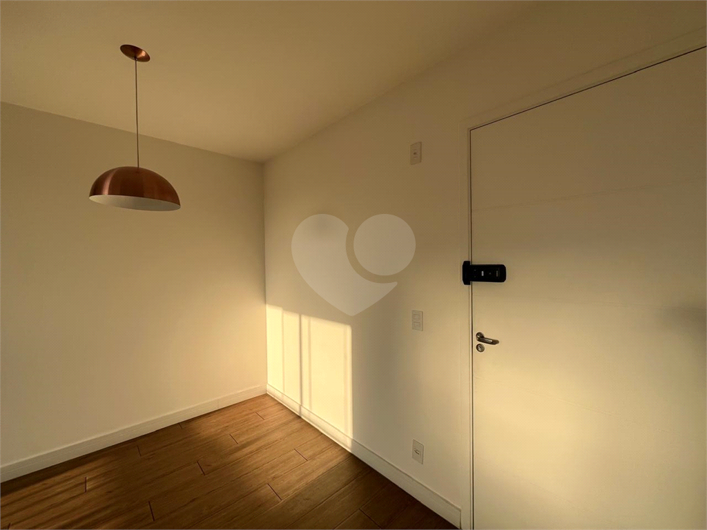 APARTAMENTO em PRESIDENTE ALTINO