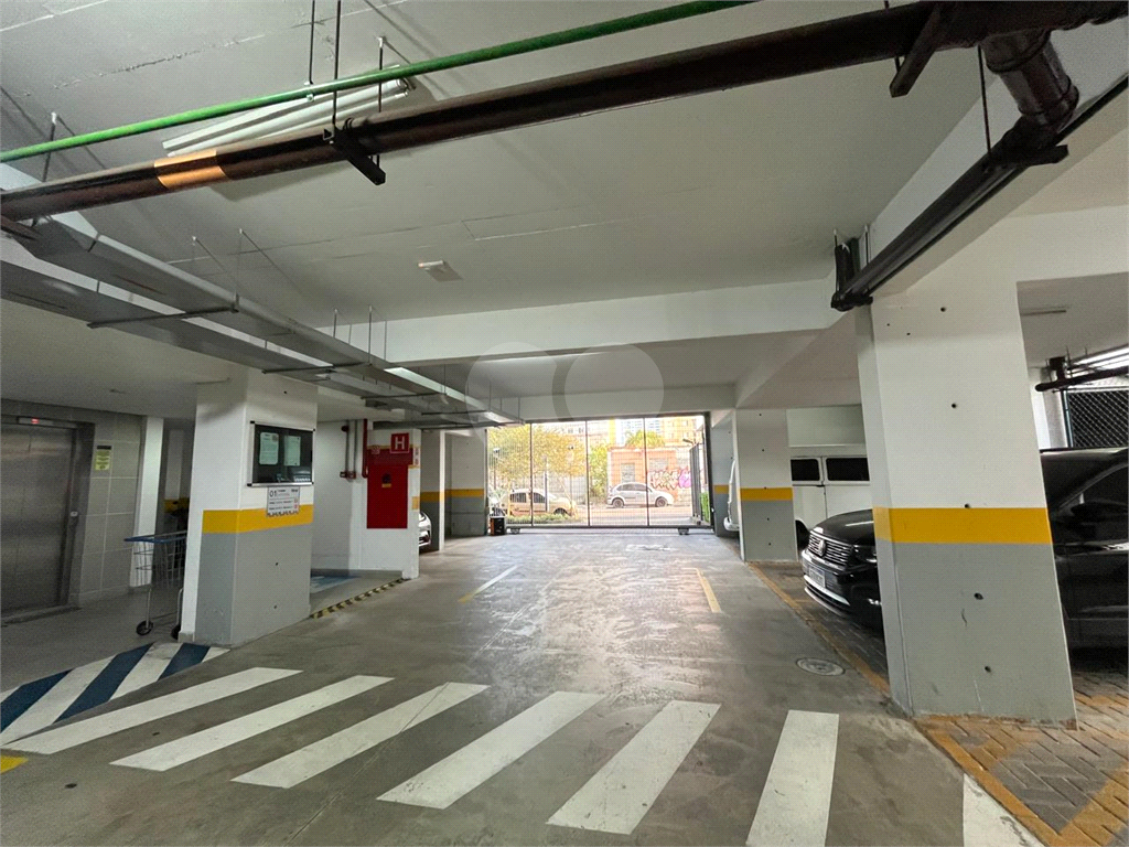 APARTAMENTO em PRESIDENTE ALTINO