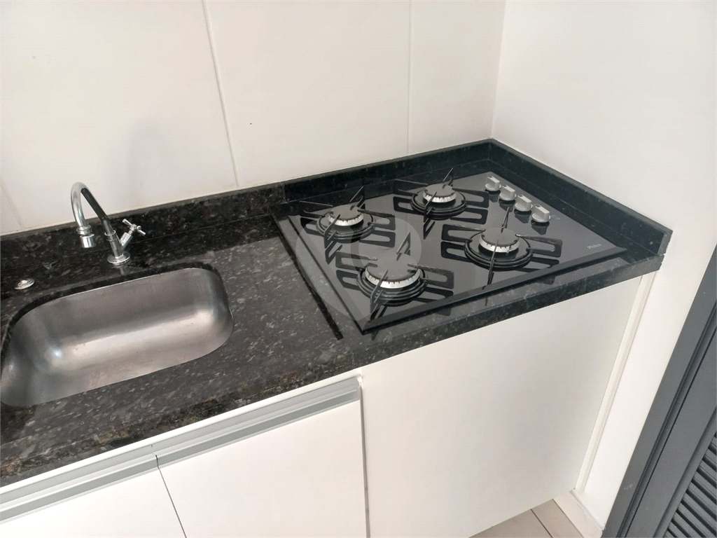 APARTAMENTO em PRESIDENTE ALTINO
