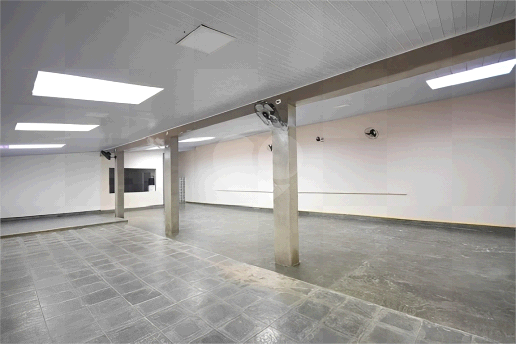 Apartamento a venda no Parque Pinheiros com 2 quartos, 1 vaga de garagem e muito bem localizado.