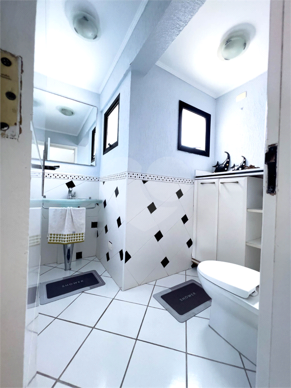 Apartamento 04 Dormitórios Próximo à Praia – Região Tortugas, Enseada, Guarujá/SP!