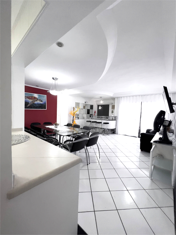 Apartamento 04 Dormitórios Próximo à Praia – Região Tortugas, Enseada, Guarujá/SP!