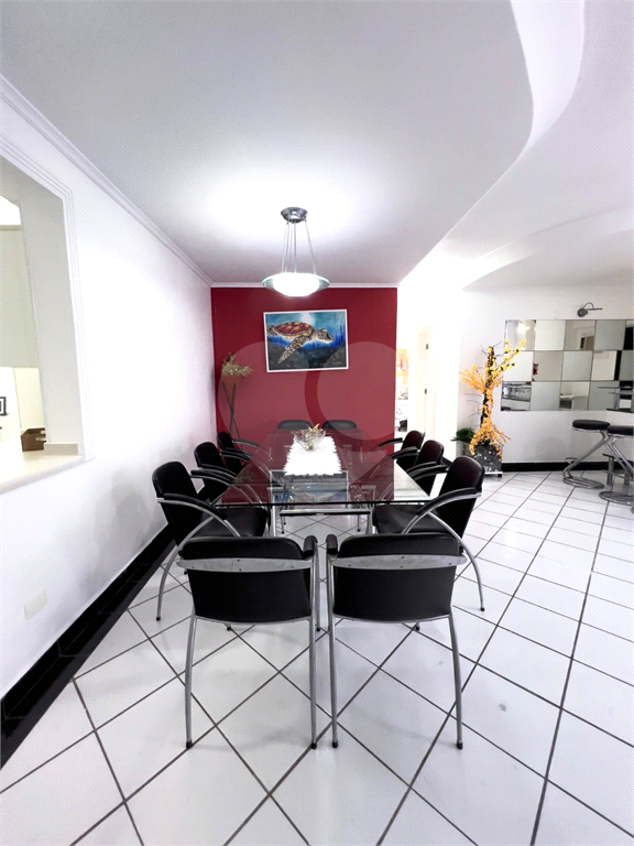 Apartamento 04 Dormitórios Próximo à Praia – Região Tortugas, Enseada, Guarujá/SP!