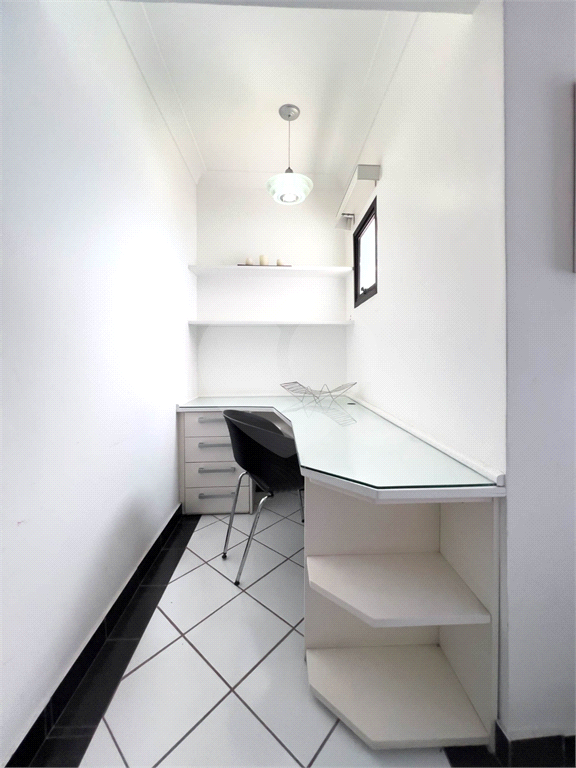 Apartamento 04 Dormitórios Próximo à Praia – Região Tortugas, Enseada, Guarujá/SP!