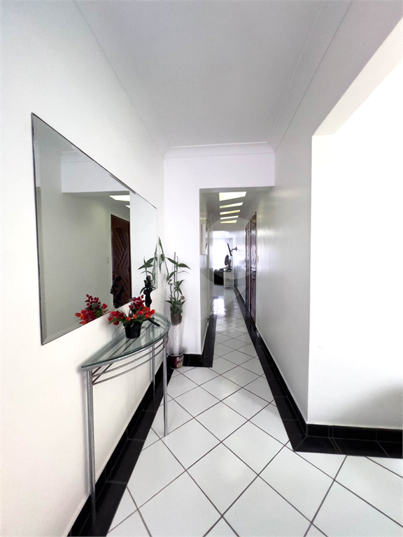 Apartamento 04 Dormitórios Próximo à Praia – Região Tortugas, Enseada, Guarujá/SP!