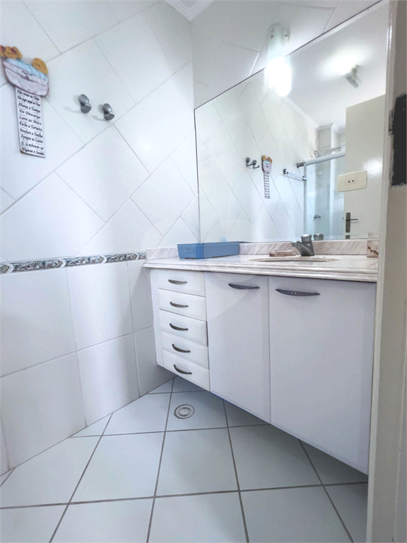 Apartamento 04 Dormitórios Próximo à Praia – Região Tortugas, Enseada, Guarujá/SP!