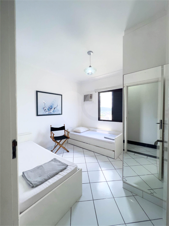 Apartamento 04 Dormitórios Próximo à Praia – Região Tortugas, Enseada, Guarujá/SP!