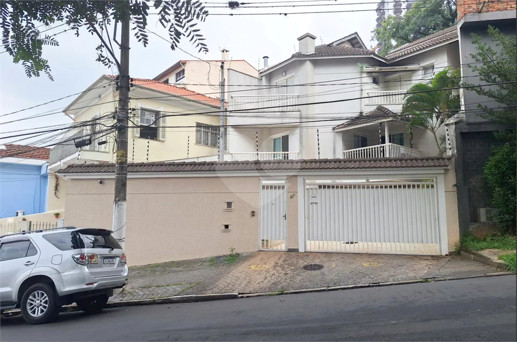 Lindíssimo sobrado ao lado do Jd França