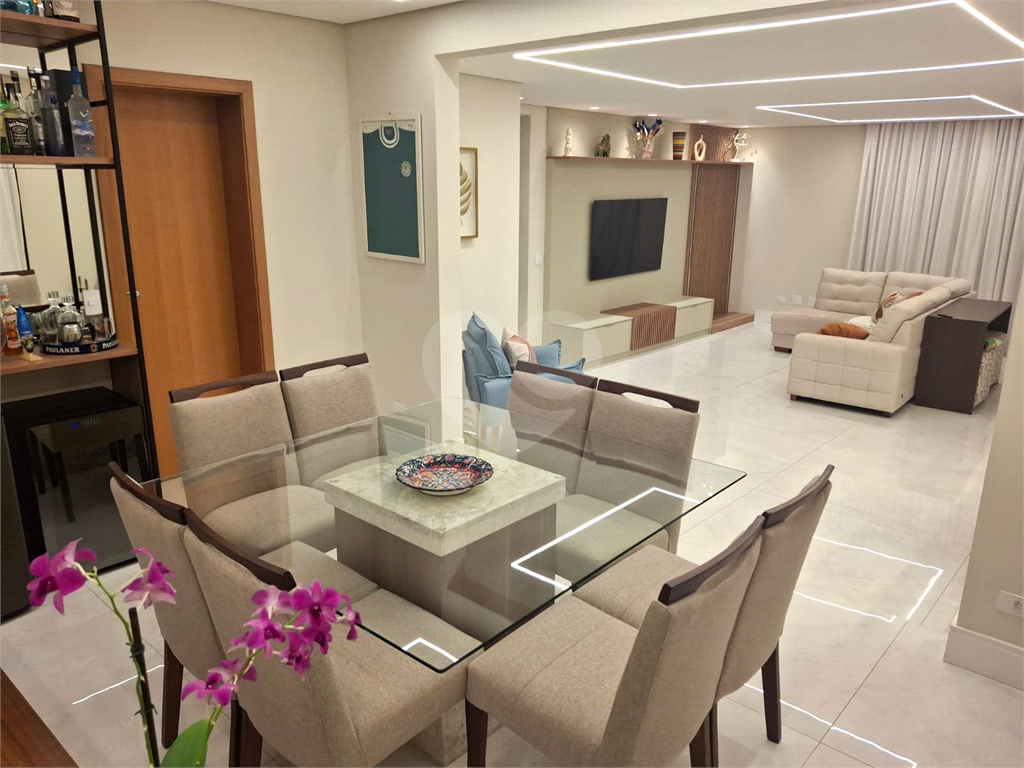 Excelente  apartamento a venda em Santana, alto padrão. Todo reformado, pronto para morar ! Acabamento moderno e bonito !