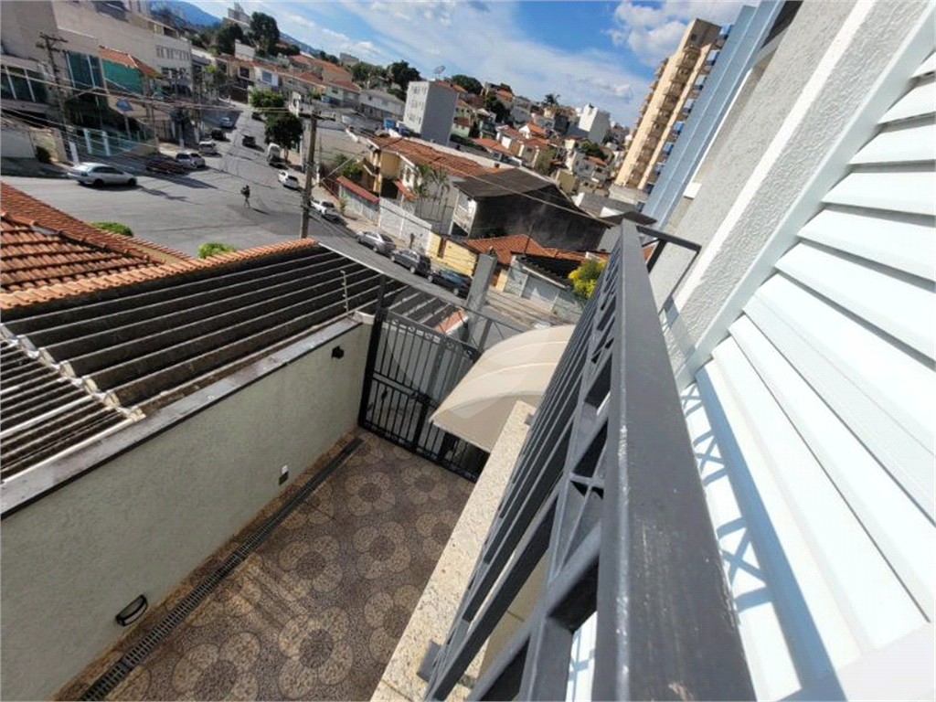 Sobrado à venda em condomínio fechado na Água Fria – 130 m² 