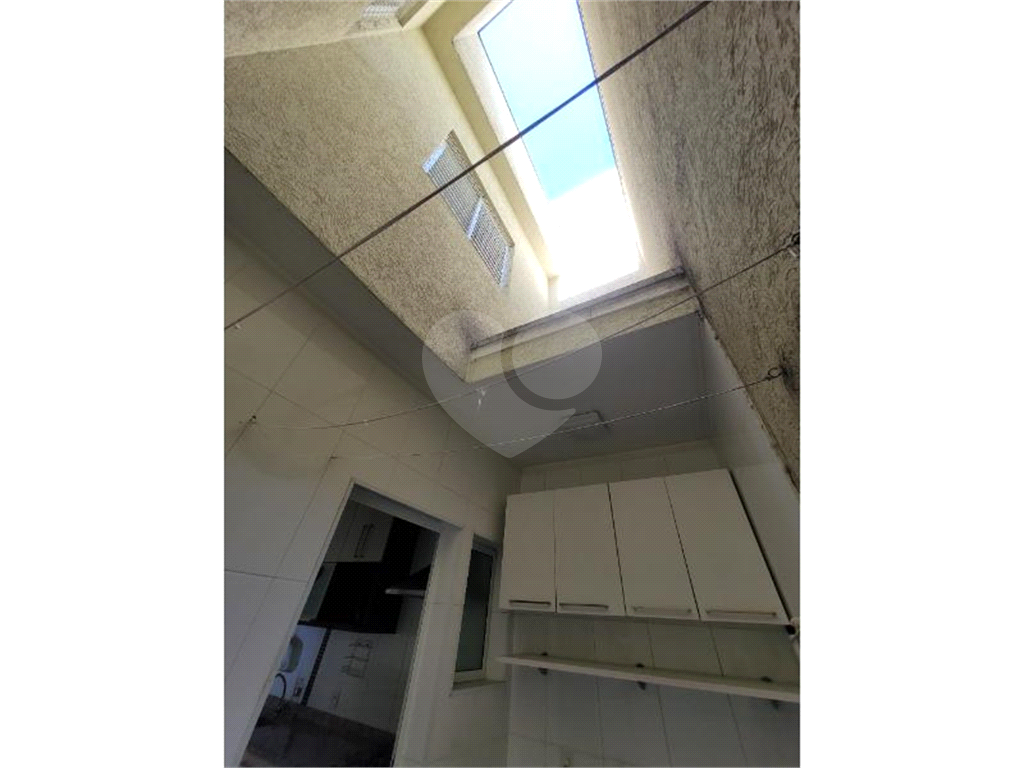 Sobrado à venda em condomínio fechado na Água Fria – 130 m² 