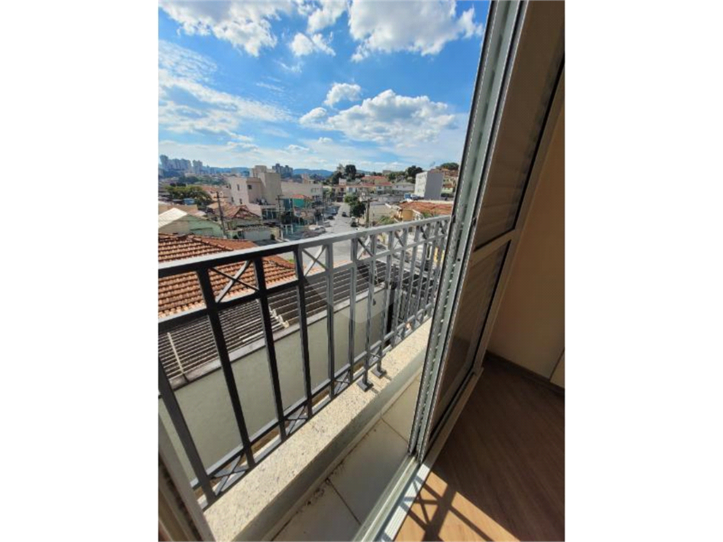 Sobrado à venda em condomínio fechado na Água Fria – 130 m² 