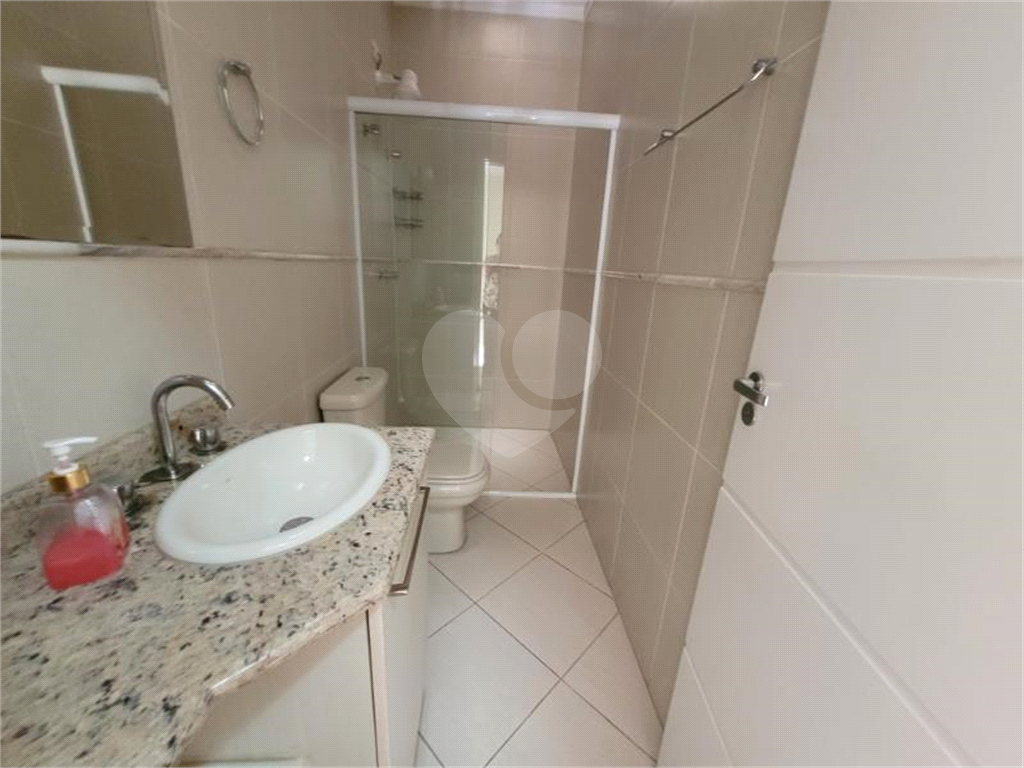 Sobrado à venda em condomínio fechado na Água Fria – 130 m² 