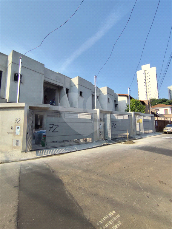 Sobrado Santa Teresinha, 2 suítes, 2 vagas