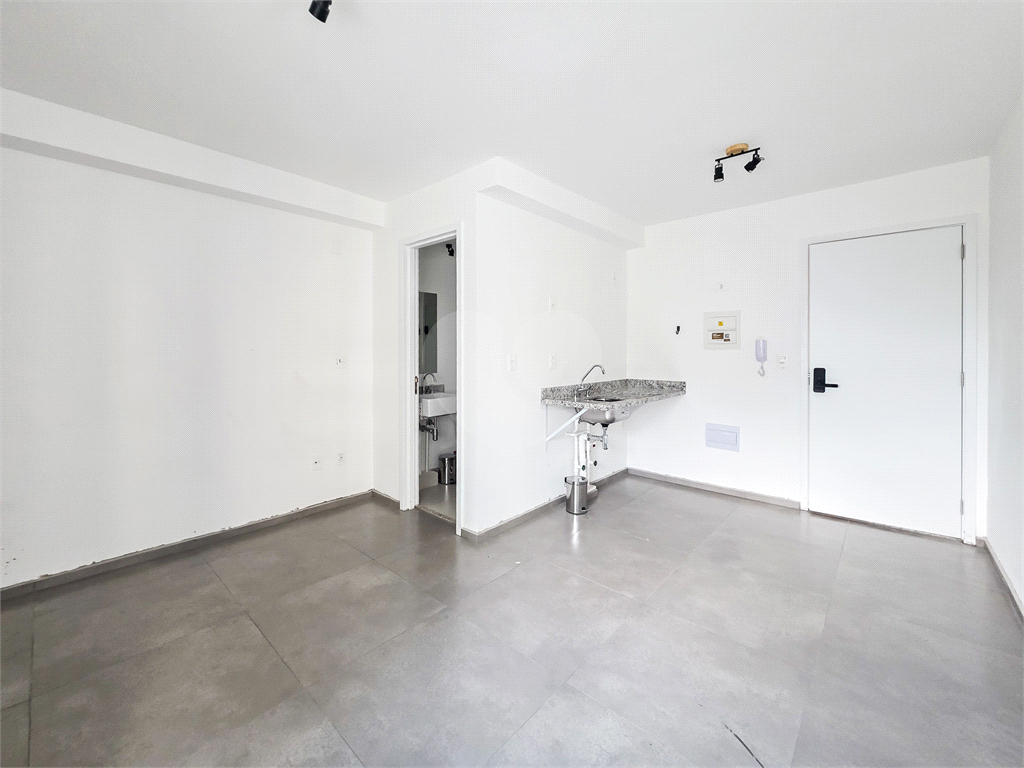 Apartamento Studio - Pinheiros - 1 Quarto - Venda / Compra - Próximo ao Metrô