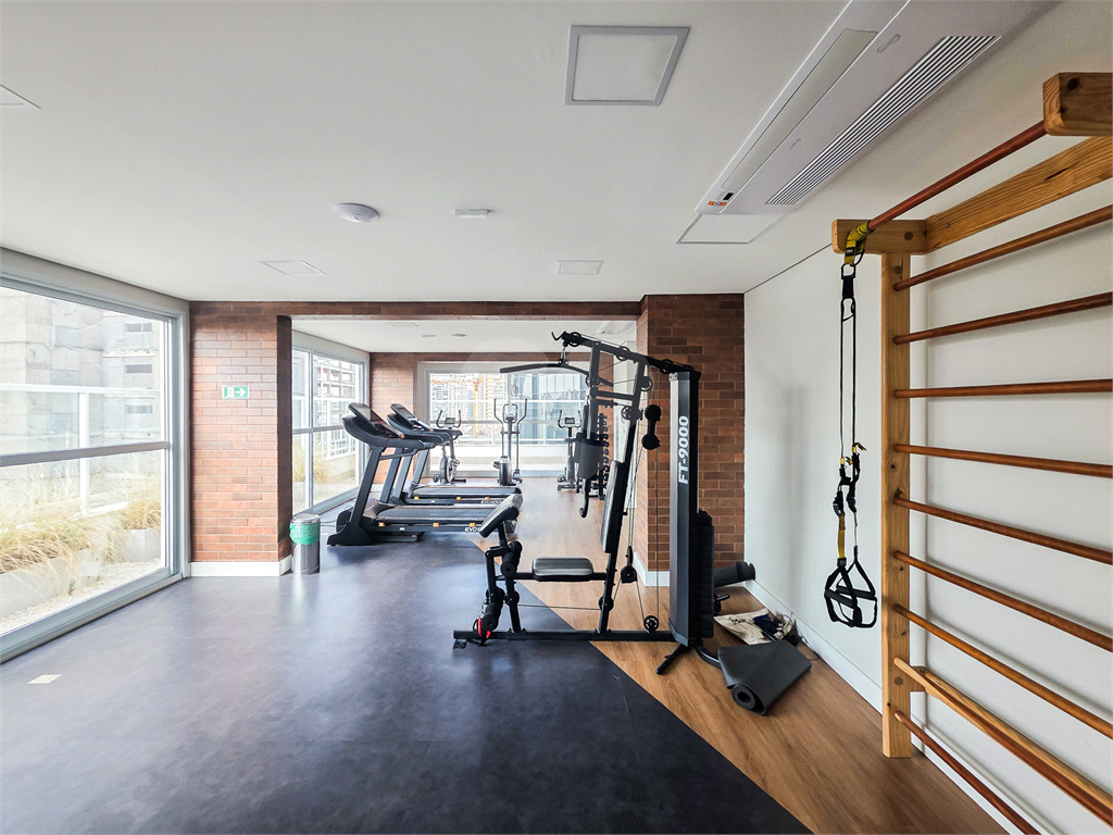 Apartamento Studio - Pinheiros - 1 Quarto - Venda / Compra - Próximo ao Metrô