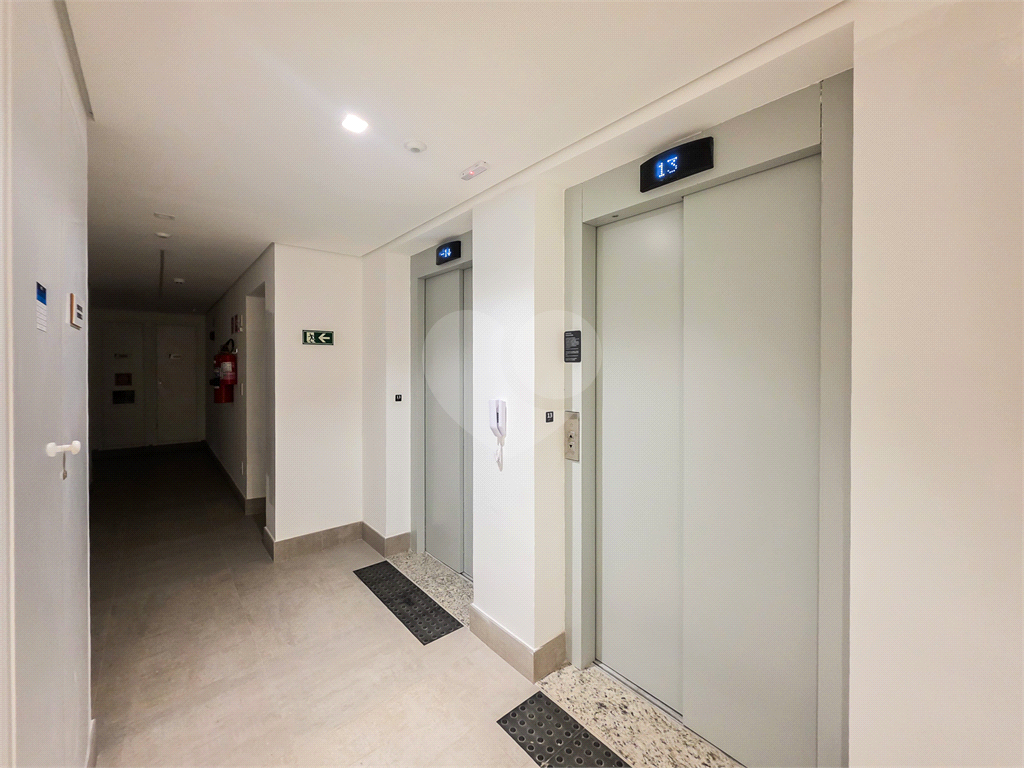 Apartamento Studio - Pinheiros - 1 Quarto - Venda / Compra - Próximo ao Metrô